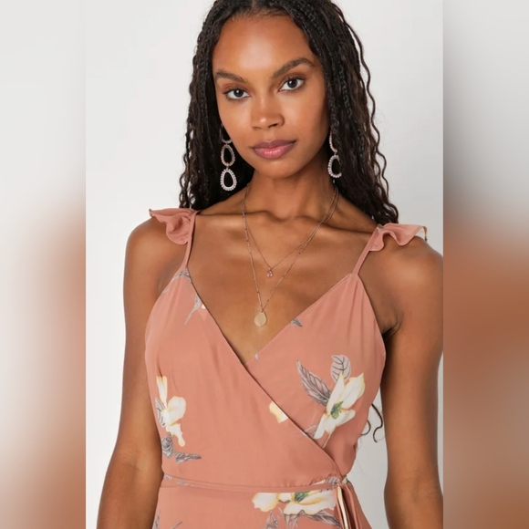 Lulu's Dusty Rose Floral Wrap Maxi Dress Size Medium - Picture 3 of 7